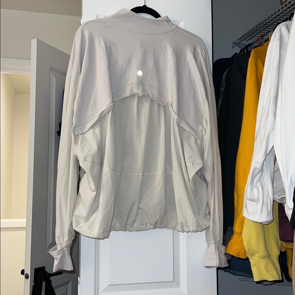 lululemon athletica Women's Cream Jacket - Picture 2 of 4